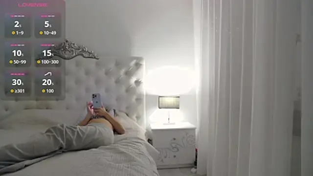 AlysiaBright online show from 02.26.26