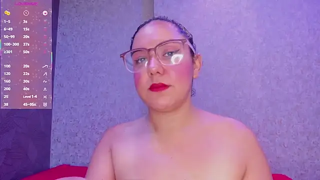 Snapshot of RitaRussel chatting on 02.04.25 RitaRussel online show from 02.04.25