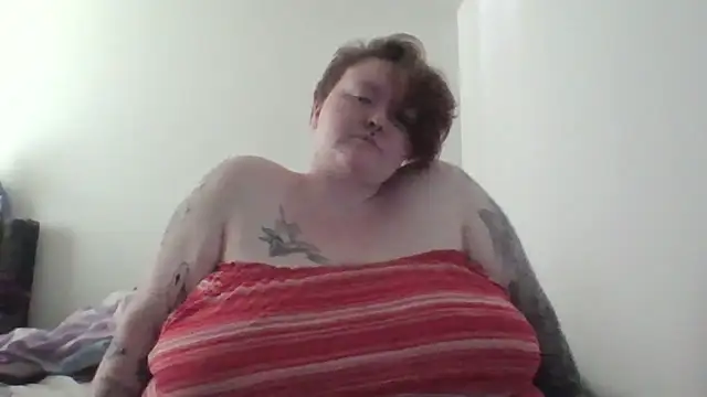 CorgiGodez98 online show from 10.05.25