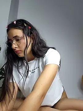 baaby-miiaa online show from 02.01.25