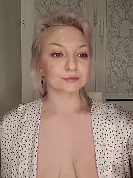 Anesteishen online show from 12.20.25