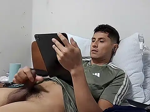 PerroDemonioHot online show from 09.25.25