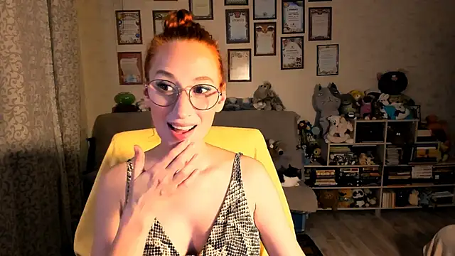 red rocco online show from 10.18.25