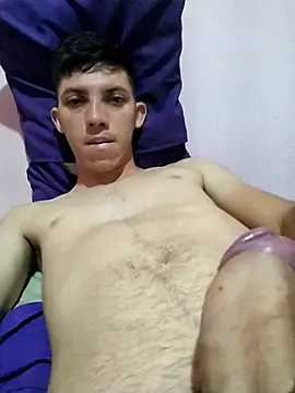 welitonzz28 online show from 03.10.26