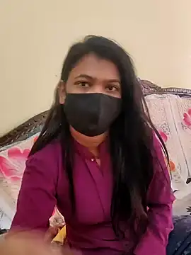 Snapshot of YourSuperTanya chatting on 02.14.25 YourSuperTanya online show from 02.14.25