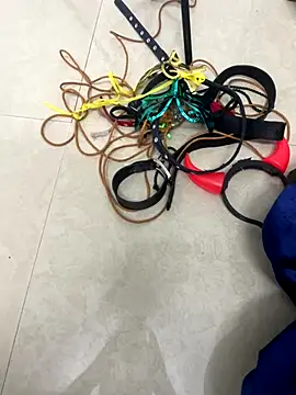 Snapshot of YourSuperTanya chatting on 10.19.25 YourSuperTanya online show from 10.19.25