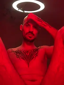 AssHunter4k online show from 03.05.25