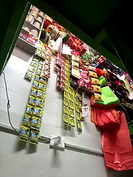 Miia Jazmin online show from 10.19.25