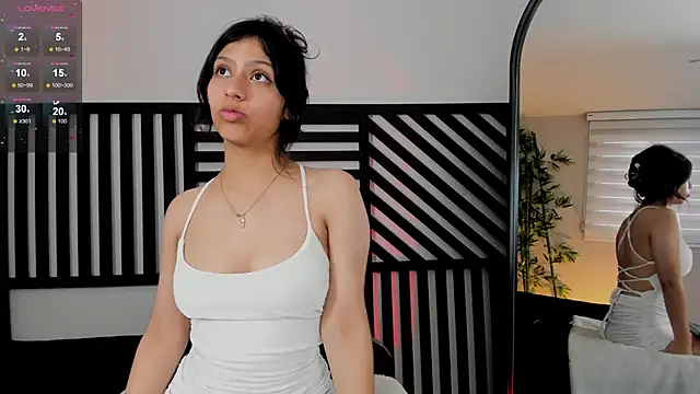 Savannah Cameron online show from 02.14.25