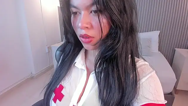 adarna13  online show from 04.17.26