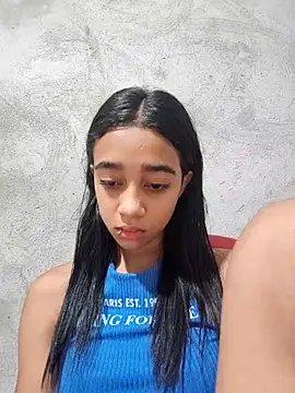 Zoe Sweett18 online show from 01.07.26