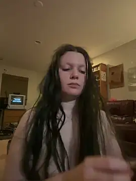 Snapshot of VenusandIppy chatting on 10.04.25 VenusandIppy online show from 10.04.25