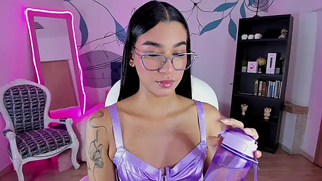 Snapshot of Dana_Paula chatting on 02.12.26 Dana Paula online show from 02.12.26