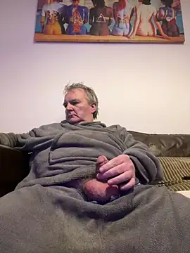 Snapshot of Paolo7619 chatting on 04.15.26 Paolo7619 online show from 04.15.26