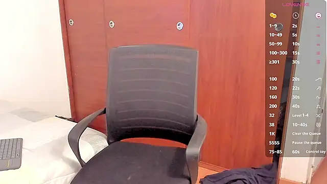 dylanspencer28 online show from 02.25.25