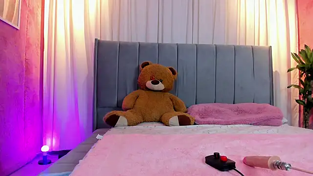 camilapersy online show from 01.25.25