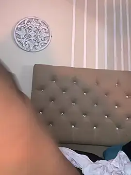 Snapshot of yelicampbell chatting on 03.10.25 yelicampbell online show from 03.10.25