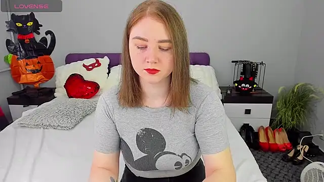 lillyloan4u online show from 10.28.25