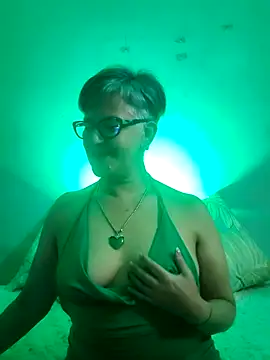 ilonna2025 online show from 03.14.26