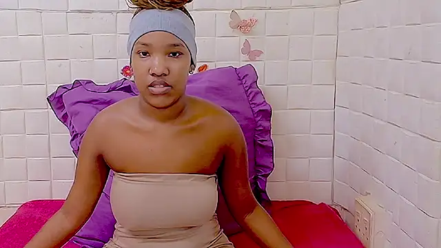 EroticSexyPrada online show from 03.02.26