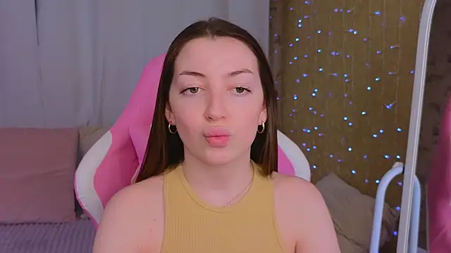 Ann moon   online show from 02.15.25