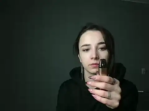 Snapshot of Eva_Gloryy chatting on 02.27.25 Eva Gloryy online show from 02.27.25