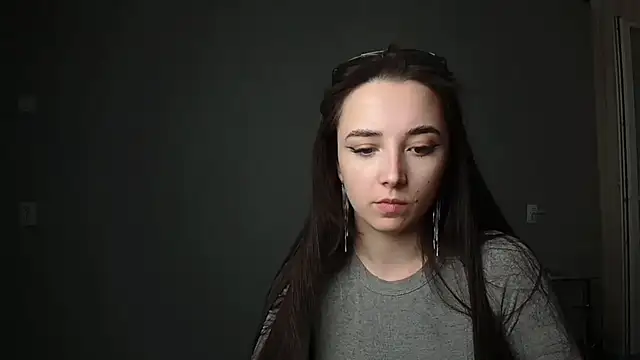 Snapshot of Eva_Gloryy chatting on 03.08.25 Eva Gloryy online show from 03.08.25