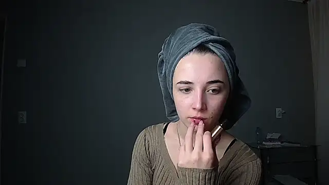 Snapshot of Eva_Gloryy chatting on 03.15.25 Eva Gloryy online show from 03.15.25