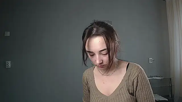 Snapshot of Eva_Gloryy chatting on 03.16.25 Eva Gloryy online show from 03.16.25