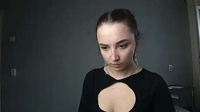 Snapshot of Eva_Gloryy chatting on 03.21.25 Eva Gloryy online show from 03.21.25