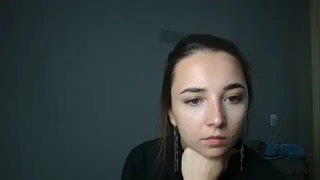 Snapshot of Eva_Gloryy chatting on 09.27.25 Eva Gloryy online show from 09.27.25