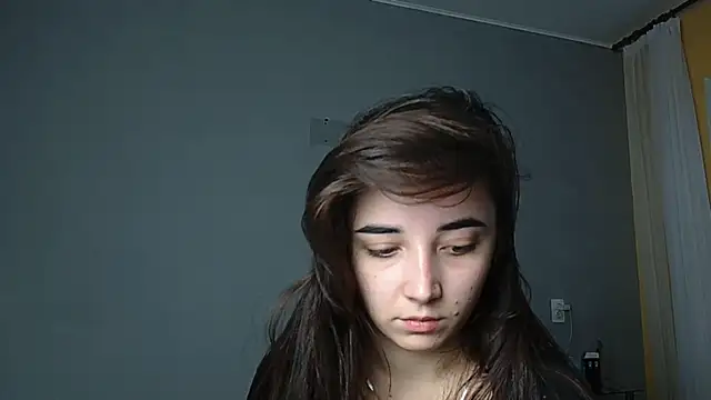 Snapshot of Eva_Gloryy chatting on 11.15.25 Eva Gloryy online show from 11.15.25