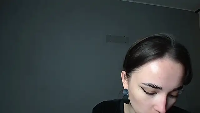 Snapshot of Eva_Gloryy chatting on 04.29.26 Eva Gloryy online show from 04.29.26