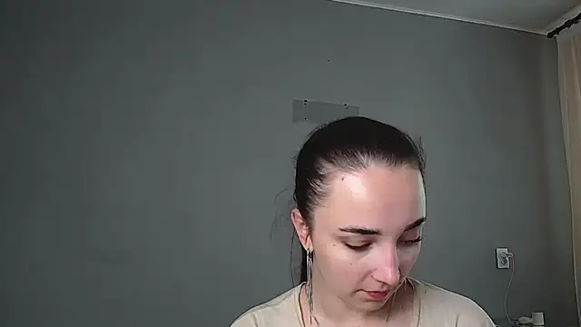 Snapshot of Eva_Gloryy chatting on 05.23.26 Eva Gloryy online show from 05.23.26
