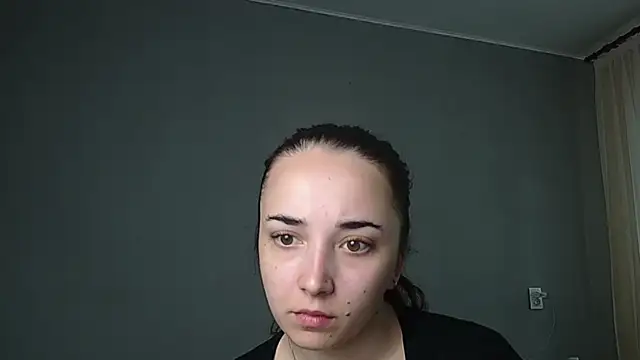 Snapshot of Eva_Gloryy chatting on 05.27.26 Eva Gloryy online show from 05.27.26