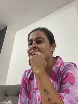 Lili  taylor online show from 03.19.25