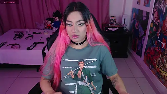 Snapshot of lily3_4 chatting on 03.01.25 lily3 4 online show from 03.01.25