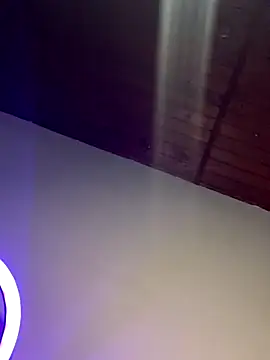  Amber Brown online show from 10.11.25