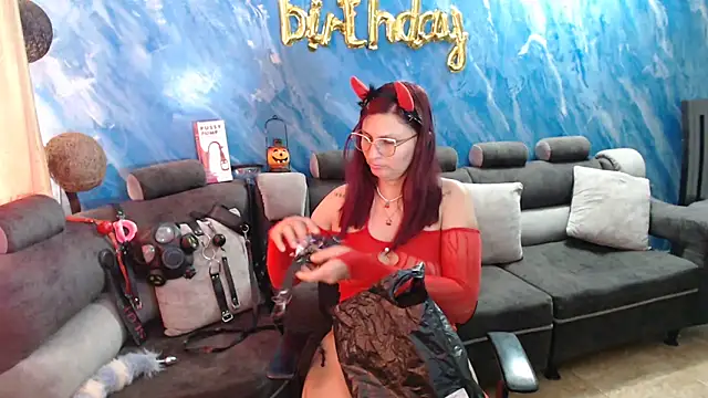 sachaclinford online show from 10.28.25