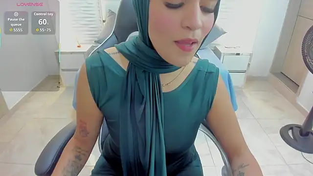 Zulema hamdi online show from 11.10.25