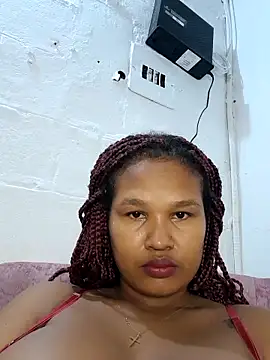 Snapshot of anais_03 chatting on 09.16.25 anais 03 online show from 09.16.25