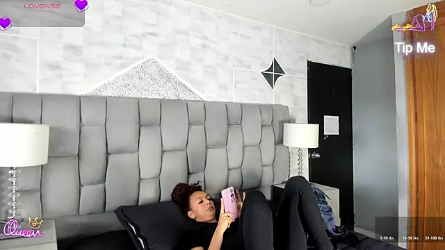 DalayMoore online show from 05.23.26