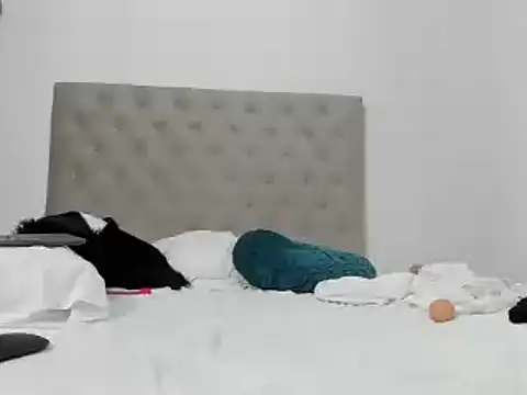 Snapshot of Dayana__Ospina chatting on 03.20.25 Dayana Ospina online show from 03.20.25