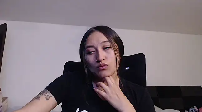 Snapshot of Elsa-bad chatting on 03.02.25 Elsa-bad online show from 03.02.25