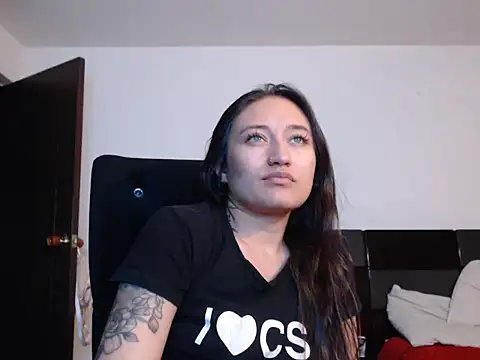 Snapshot of Elsa-bad chatting on 03.02.25 Elsa-bad online show from 03.02.25