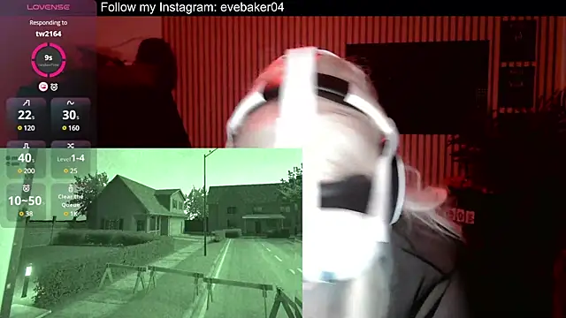 Snapshot of EveBaker04 chatting on 03.06.25 EveBaker04 online show from 03.06.25