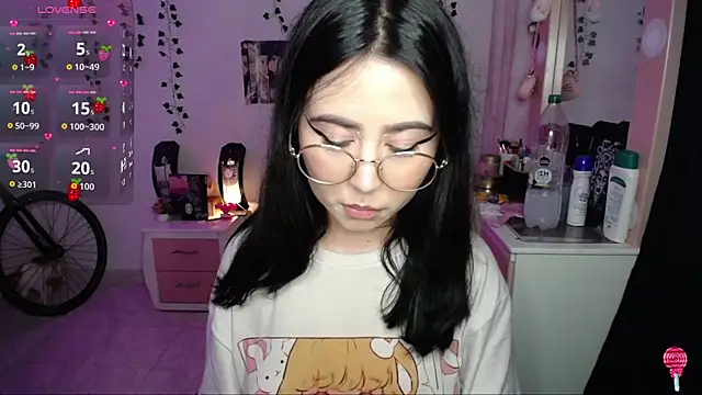 Snapshot of _codeline chatting on 11.14.25 codeline online show from 11.14.25