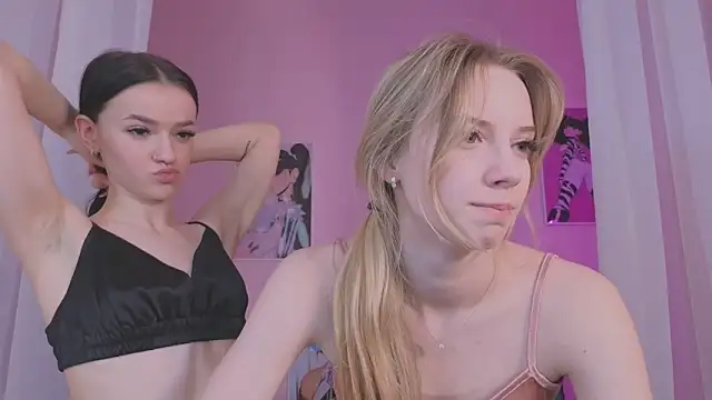 Snapshot of katt__y chatting on 02.22.25 katt y online show from 02.22.25