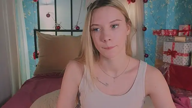 Snapshot of katt__y chatting on 01.07.26 katt y online show from 01.07.26