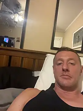 biggzee6 online show from 10.24.25